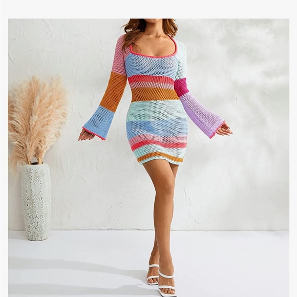 Swimsuit coverup - Picture 2 of 5